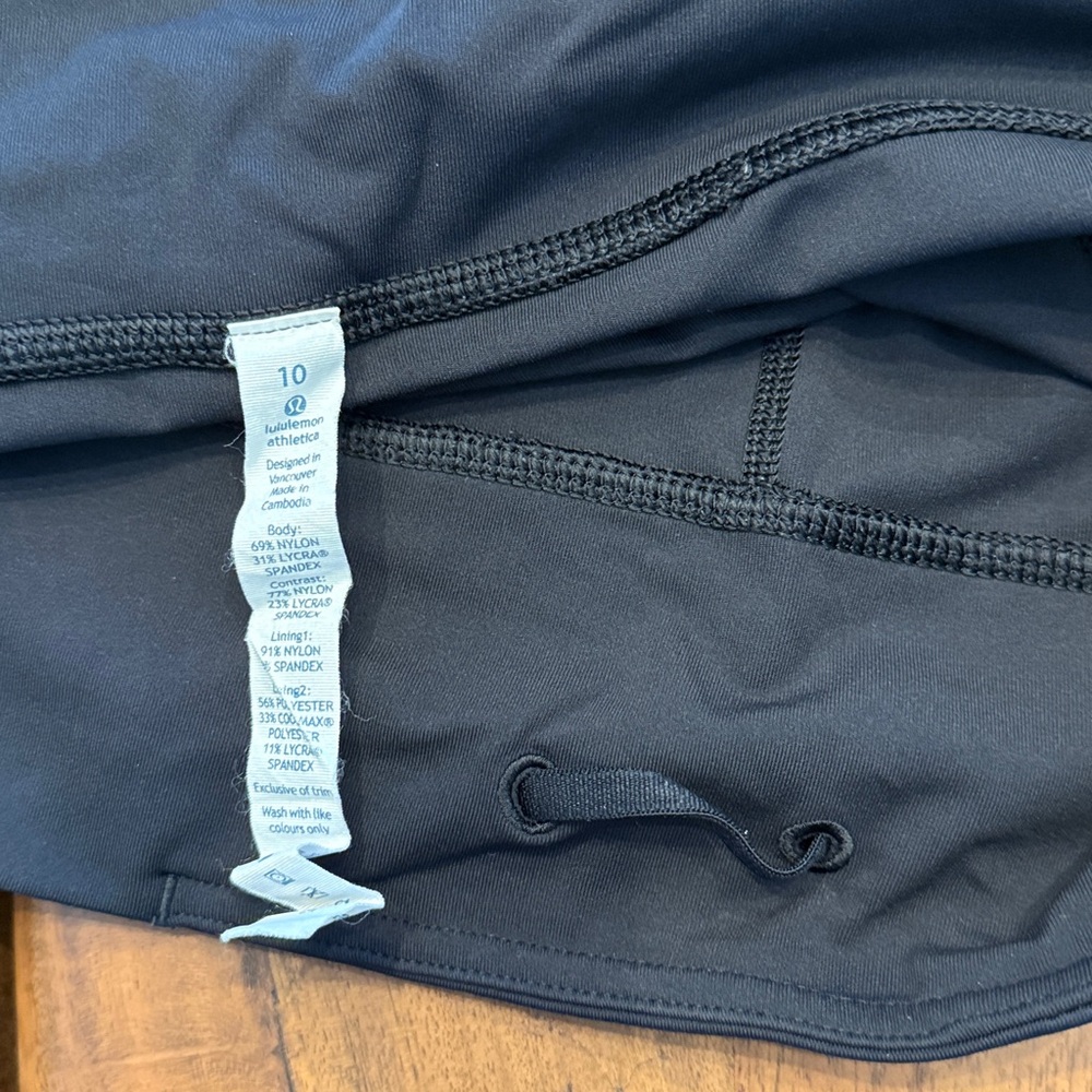 Lululemon leggings with ruching detail - black - Picture 7 of 7
